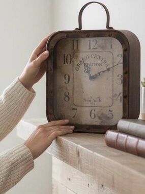 Antique NYC Grand Central Metal Glass Table Clock